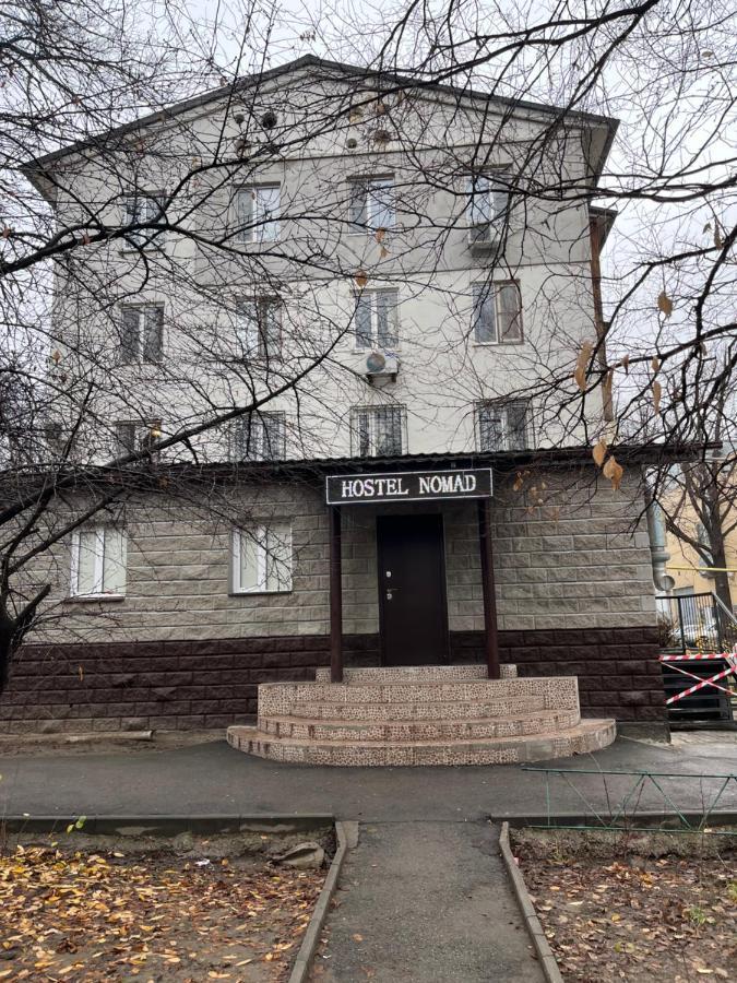 Hostel Nomad Almaty Ngoại thất bức ảnh