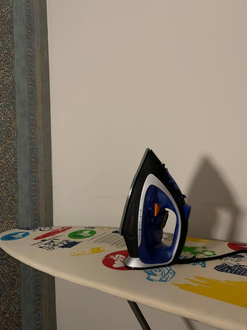 Hostel Nomad Almaty Ngoại thất bức ảnh